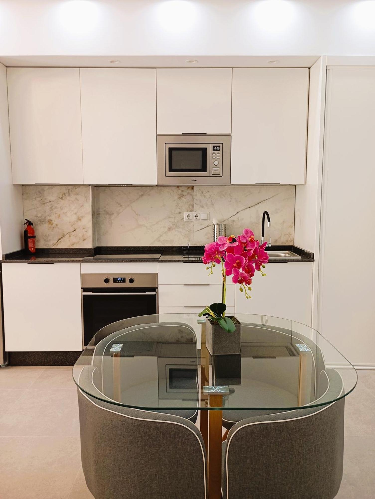 Moderno Apartamento En La Luz Málaga Dış mekan fotoğraf
